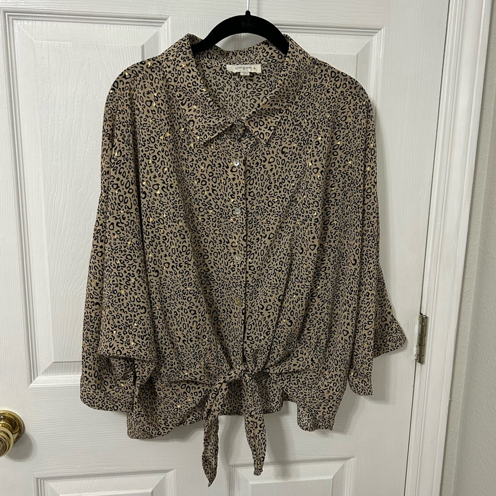 Umgee Animal Print Blouse